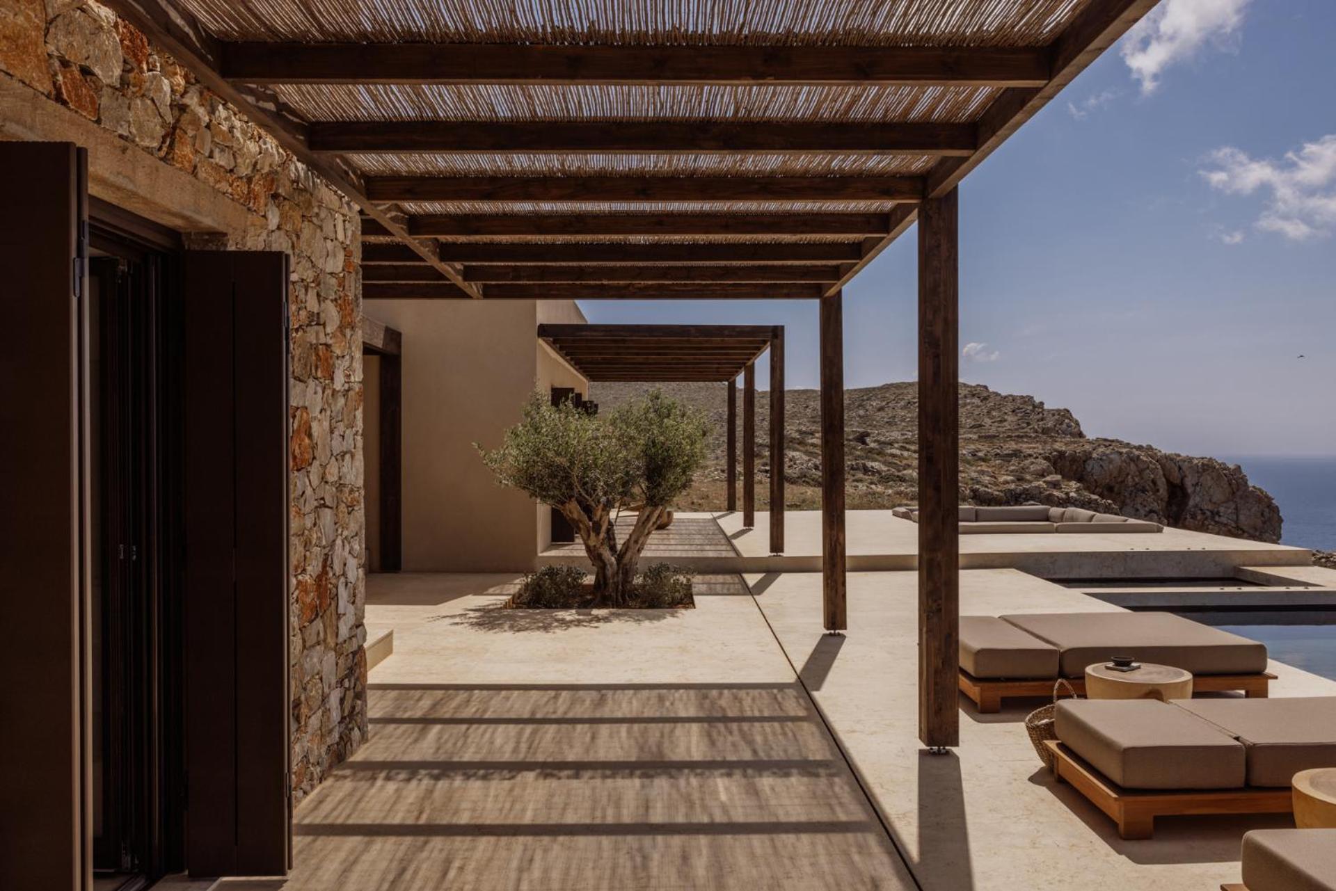 Gundari Hotell Petousis Exteriör bild
